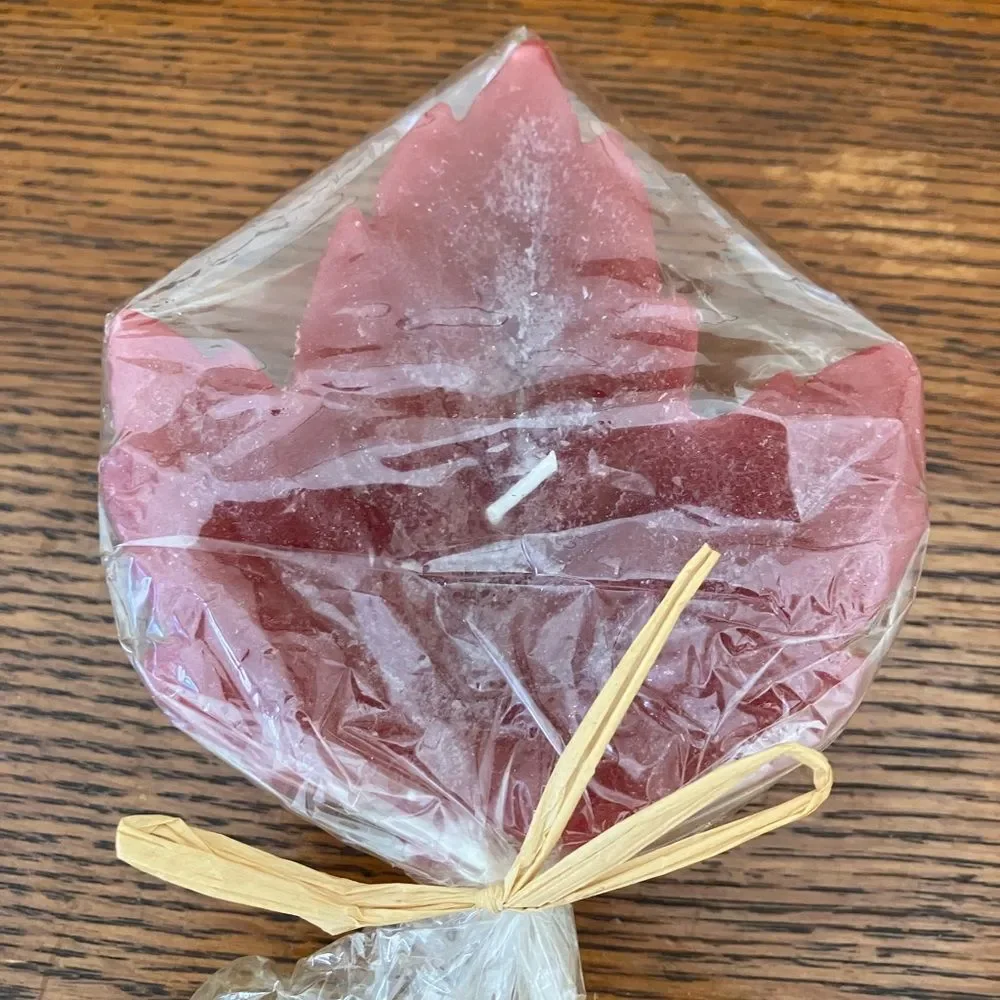New Leaf Candle